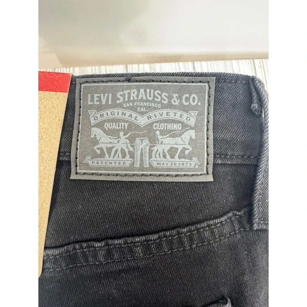 Levi's‎ 725 High Rise Bootcut Black Jeans Women's Size 33x30